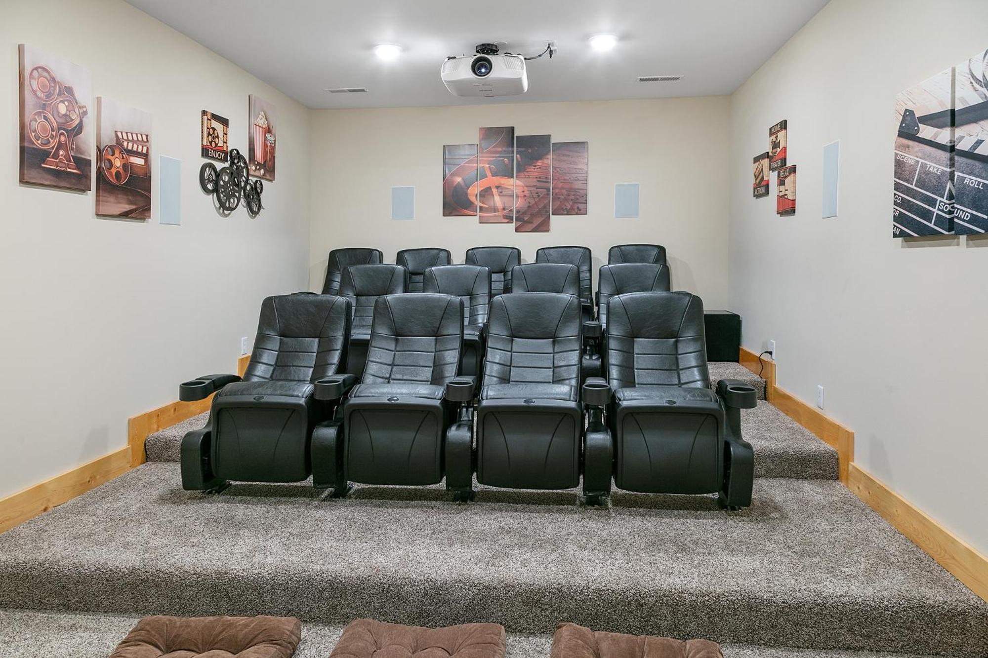 Gritz Carlton, Private Pool, Theater Rm, 1089 Of Free Tickets Each Paid Day, Dollywood And More سيفيرفيل الغرفة الصورة